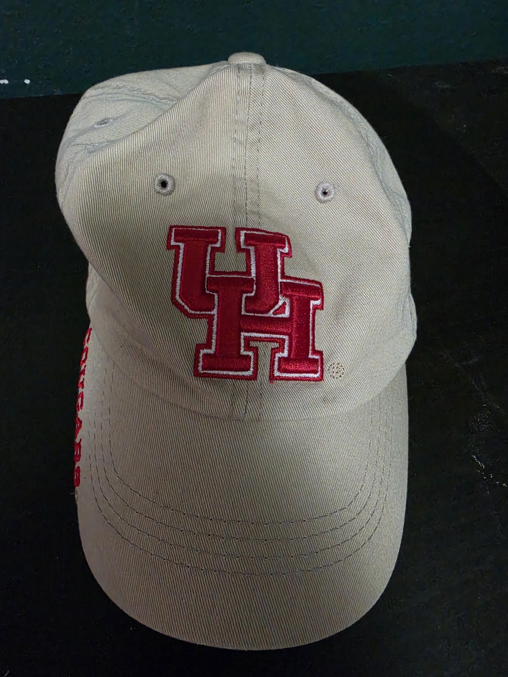 Beige Baseball Cap with Red UofH Logo